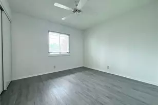 2264 Winkler Ave, Fort Myers, FL 33901 - Photo 5