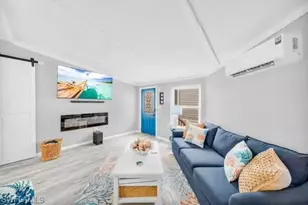 70 Emily Ln, Fort Myers Beach, FL 33931 - Photo 3