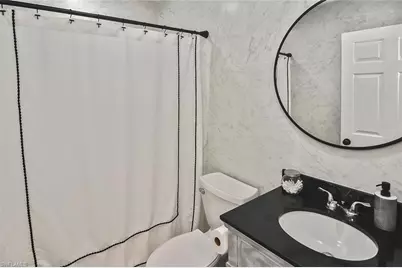 1713 NE 4th Ave, Cape Coral, FL 33909 - Photo 15