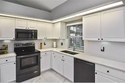 1713 NE 4th Ave, Cape Coral, FL 33909 - Photo 21