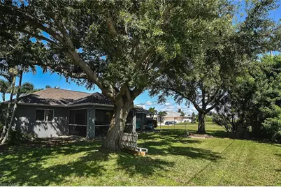 1713 NE 4th Ave, Cape Coral, FL 33909 - Photo 39