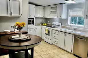 7623/7621 Breeze Dr, North Fort Myers, FL 33917 - Photo 9