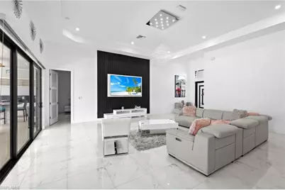 140 SE 16th St, Cape Coral, FL 33990 - Photo 7