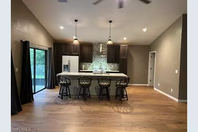 6786 Autumn Ct, North Fort Myers, FL 33903 - Photo 7