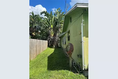 263 Kingston Dr, Fort Myers, FL 33905 - Photo 5