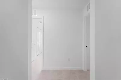 4138 E Gator Cir, Cape Coral, FL 33909 - Photo 7