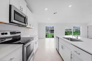 4138 E Gator Cir, Cape Coral, FL 33909 - Photo 27