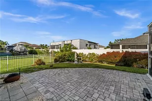 907 NW 38th Pl, Cape Coral, FL 33993 - Photo 29