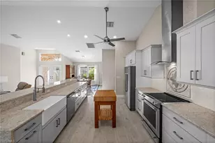 907 NW 38th Pl, Cape Coral, FL 33993 - Photo 23