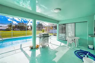 707 SE 9th Pl, Cape Coral, FL 33990 - Photo 23