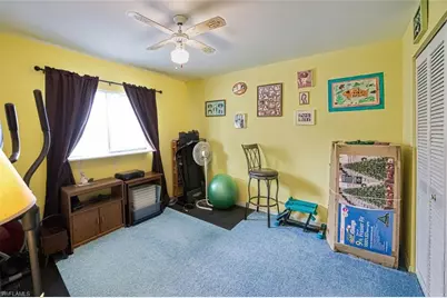 707 SE 9th Pl, Cape Coral, FL 33990 - Photo 21