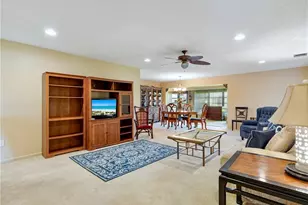 1239 Broadwater Dr, Fort Myers, FL 33919 - Photo 3