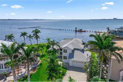 1202 Flamingo Dr, Cape Coral, FL 33904 - Photo 3