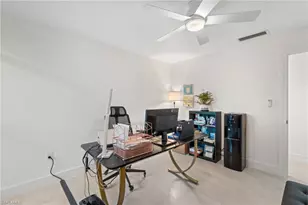 15600 Light Blue Cir, Fort Myers, FL 33908 - Photo 19