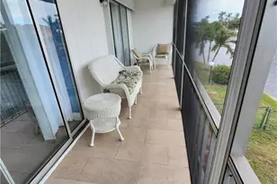 828 Victoria Dr, Cape Coral, FL 33904 - Photo 21