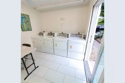 828 Victoria Dr #B14, Cape Coral, FL 33904 - Photo 25