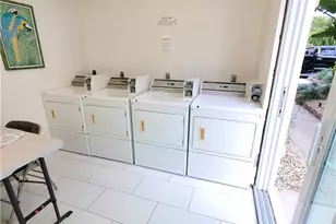 828 Victoria Dr, Cape Coral, FL 33904 - Photo 25