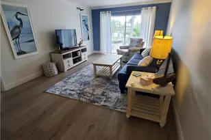 828 Victoria Dr, Cape Coral, FL 33904 - Photo 11