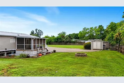 8200 Ebson Dr, North Fort Myers, FL 33917 - Photo 35