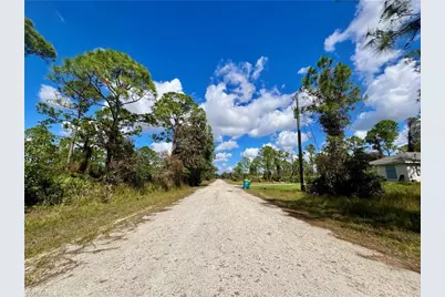 12334 Hindle Ave, Punta Gorda, FL 33955 - Photo 3