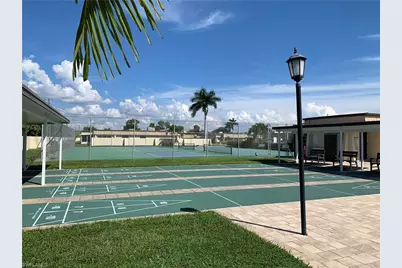 80 Mallard Ct, Fort Myers, FL 33919 - Photo 5