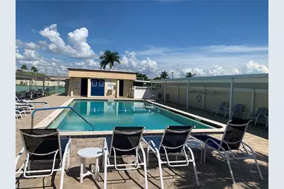 80 Mallard Ct, Fort Myers, FL 33919 - Photo 9
