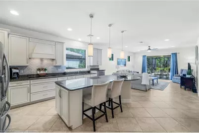 10870 Maitland Way, Fort Myers, FL 33913 - Photo 9