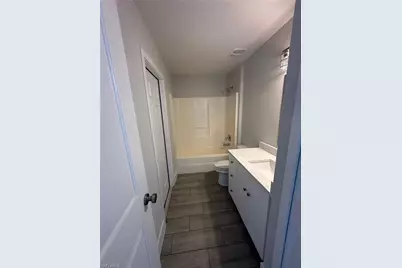 221 NW 29th Pl, Cape Coral, FL 33993 - Photo 15