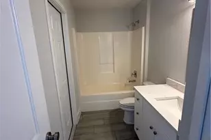 221 NW 29th Pl, Cape Coral, FL 33993 - Photo 15