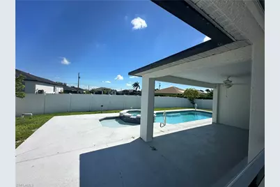 221 NW 29th Pl, Cape Coral, FL 33993 - Photo 19