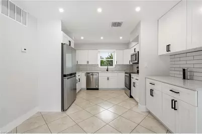 1560 Ricardo Ave, Fort Myers, FL 33901 - Photo 9