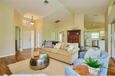 8192 Breton Cir, Fort Myers, FL 33912 - Photo 15