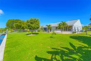 1010 NE 3rd St, Cape Coral, FL 33909 - Photo 43