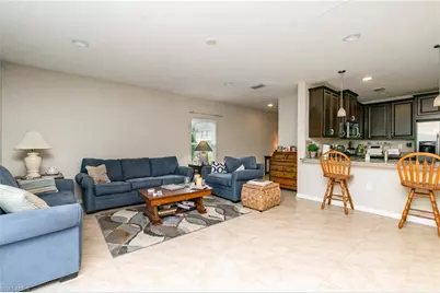 12518 Laurel Cove Dr, Fort Myers, FL 33913 - Photo 5