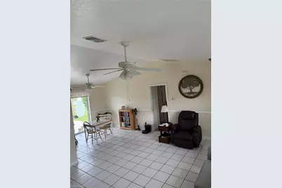 308 NW 20th Ter, Cape Coral, FL 33993 - Photo 3