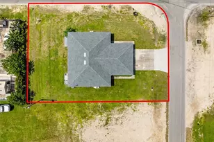 1304 NE 16th Terrace, Cape Coral, FL 33909 - Photo 37