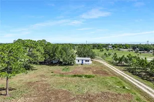 23715 Tina's Ln, Fort Myers, FL 33913 - Photo 33