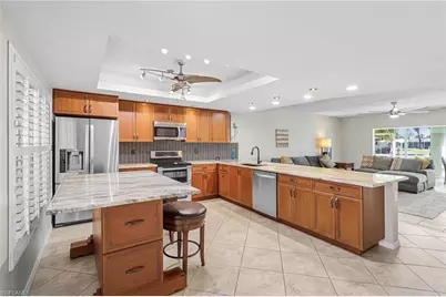 1614 Beach Pkwy #102, Cape Coral, FL 33904 - Photo 5