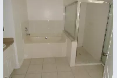 3623 NE 17th Pl, Cape Coral, FL 33909 - Photo 7