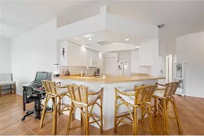 620 Mirror Lakes Falls Ct, Lehigh Acres, FL 33974 - Photo 15