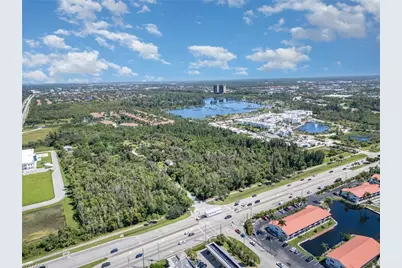 7076 Maida Ln, Fort Myers, FL 33907 - Photo 19