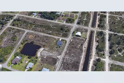 1819 Rodeo Ct, Lehigh Acres, FL 33972 - Photo 3