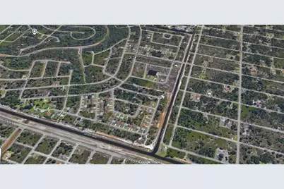 715 Shrine St, Lehigh Acres, FL 33972 - Photo 5