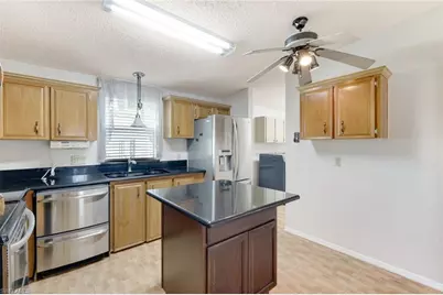 19757 Frenchmans Ct, North Fort Myers, FL 33903 - Photo 9