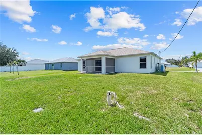 1117 NW 1st Ave, Cape Coral, FL 33993 - Photo 25