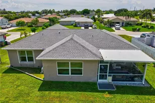 133 SE 19th St, Cape Coral, FL 33990 - Photo 3