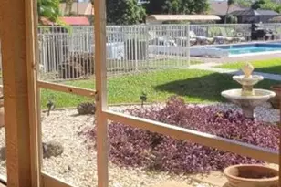 4321 Country Club Blvd, Cape Coral, FL 33904 - Photo 15