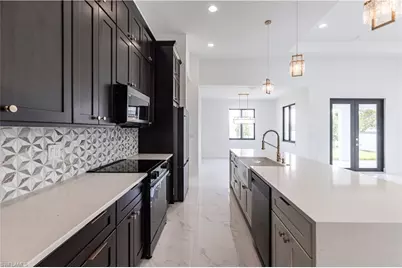 1401 NW 13th St, Cape Coral, FL 33993 - Photo 9