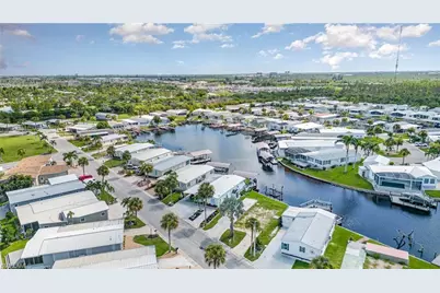 17601 Bryan Ct, Fort Myers Beach, FL 33931 - Photo 3