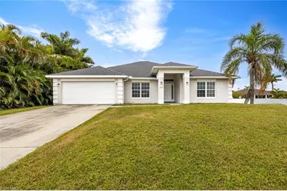 1030 NE 2nd Pl, Cape Coral, FL 33909 - Photo 1